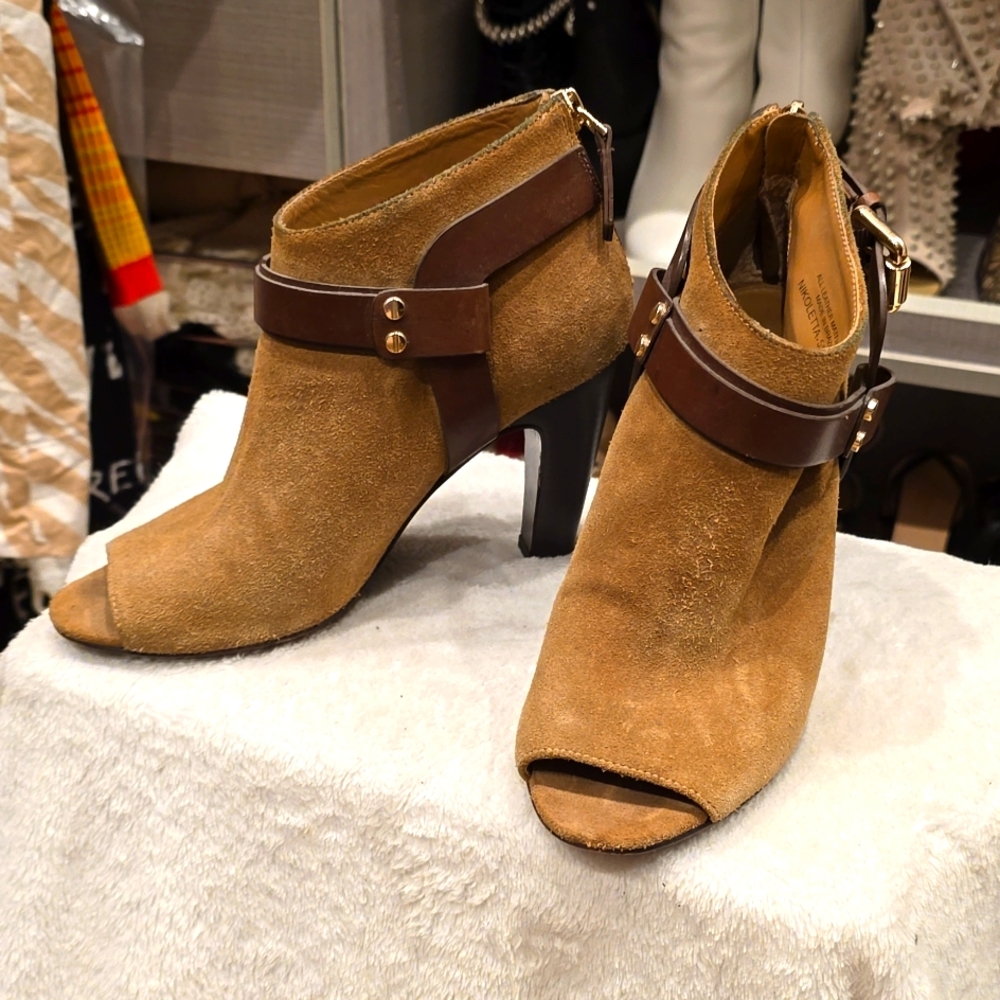 Vince Camuto booties